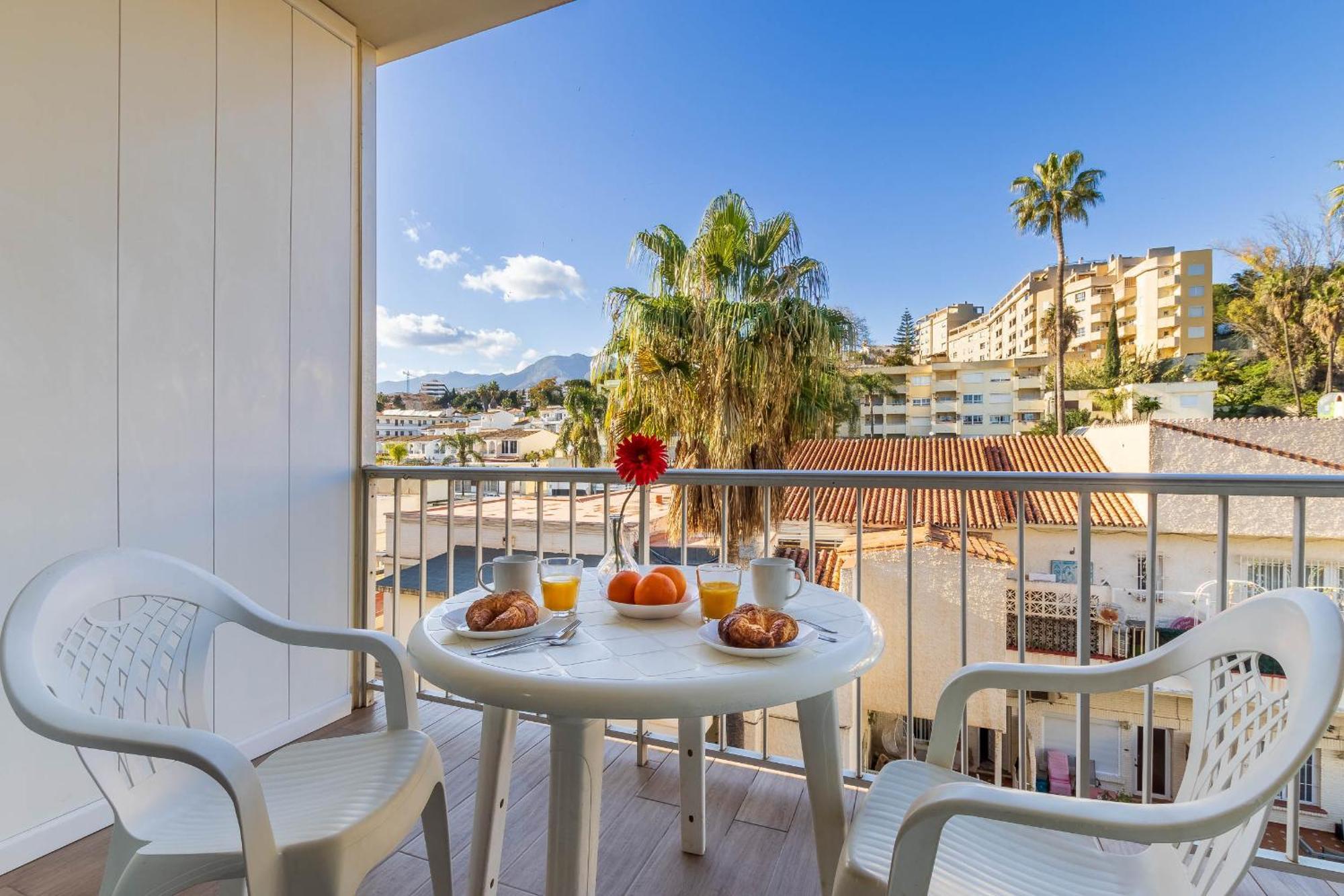 Carihuela Palace 418 By Ivi Real Estate ตอร์เรโมลิโนส ภายนอก รูปภาพ